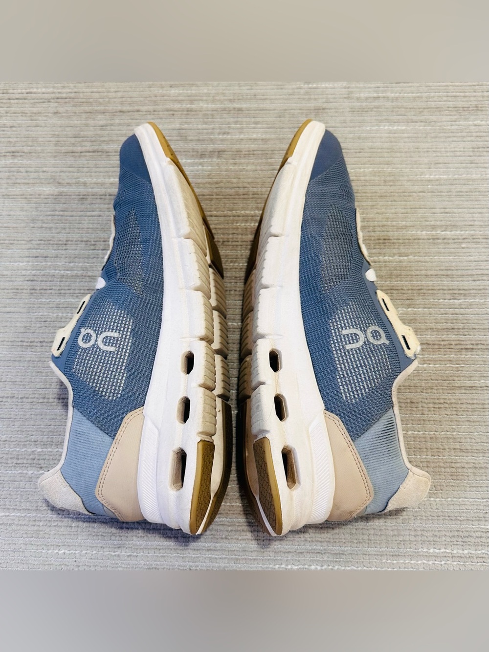 On Cloudrift Women's Walking Shoes Metal/Navy Blue Beige Size US 8 / EU 39 - Picture 8 of 11